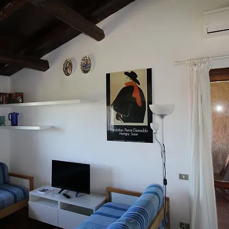 Aparthotel Vela Blu Golfo Aranci Marinella (Sardinia)